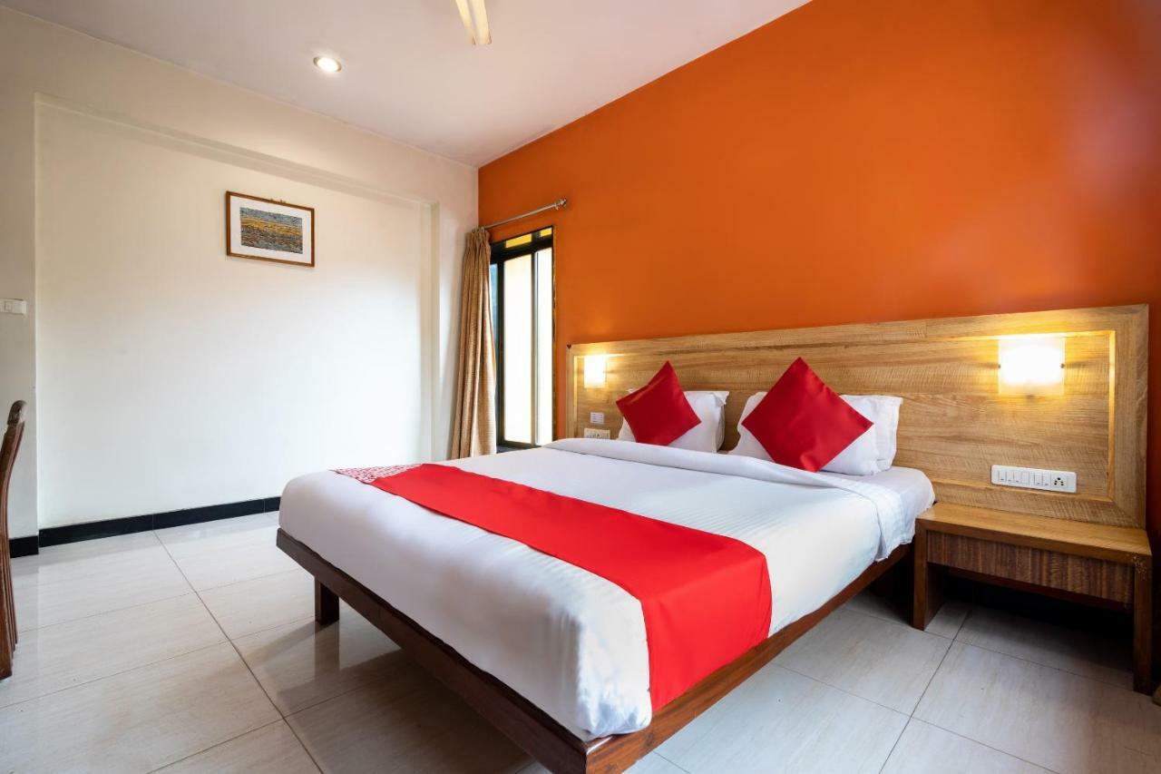 Oyo 44695 Hotel Mango Sawantwadi Exterior foto